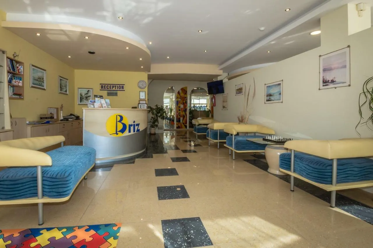 Hotel Briz Sozopol 3*,