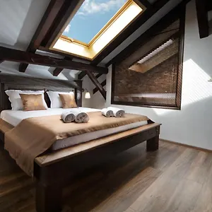 https://hotel-antique-plovdiv.plovdiv-hotels.com