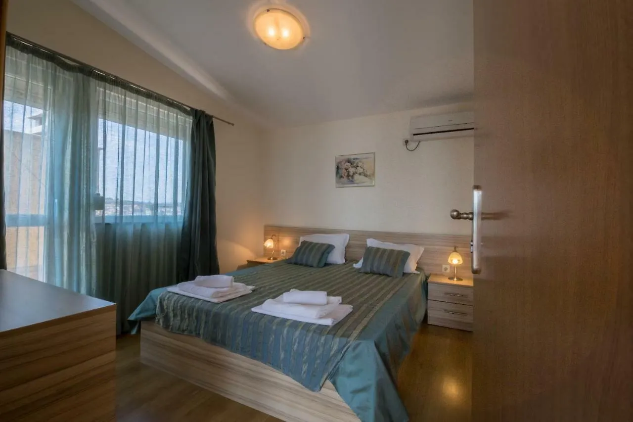 *** Hotel Семеен Хотел Бриз Sozopol Bulgaria